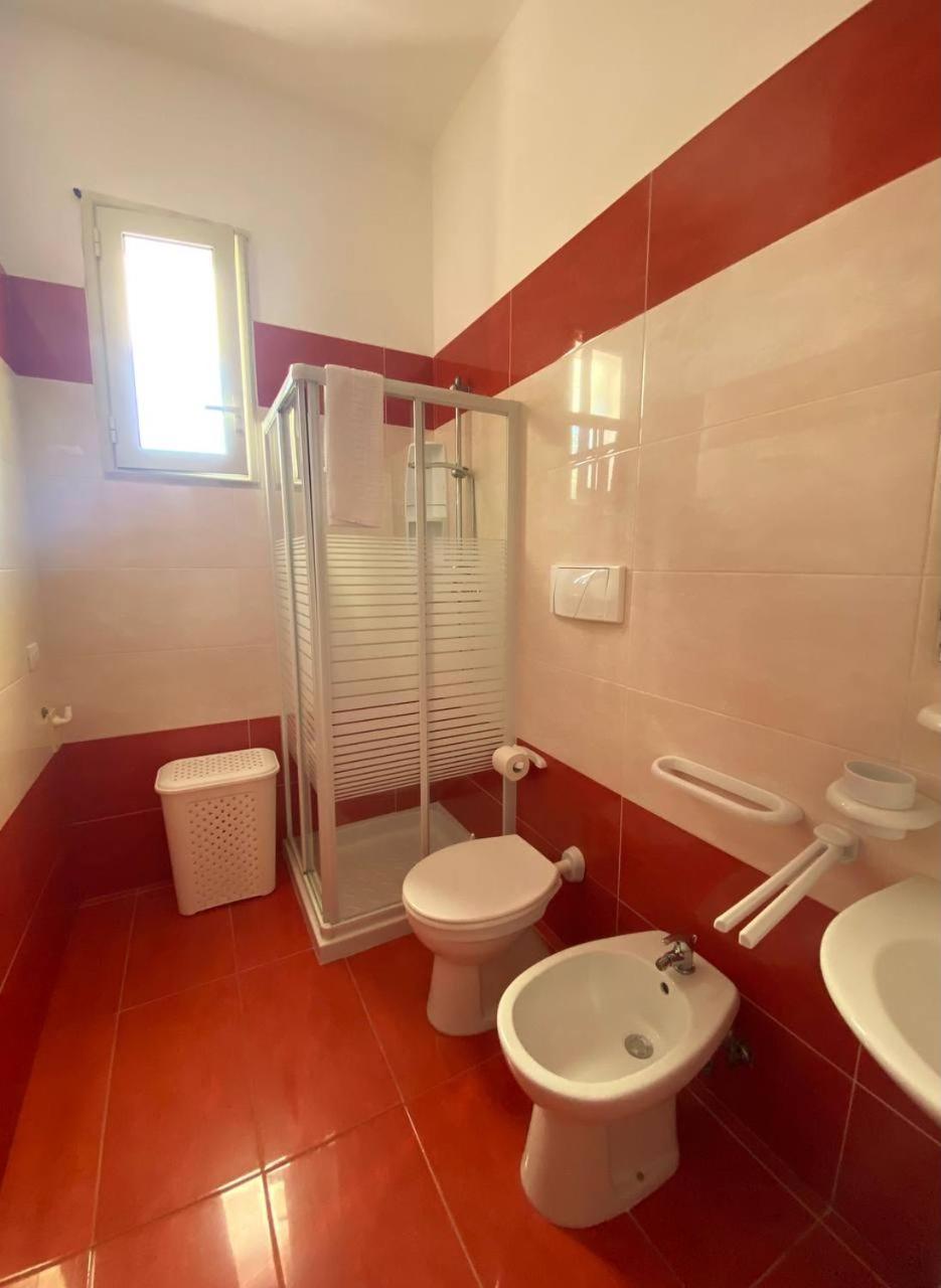 B&B Vistadamare Torre Specchia Ruggeri Esterno foto
