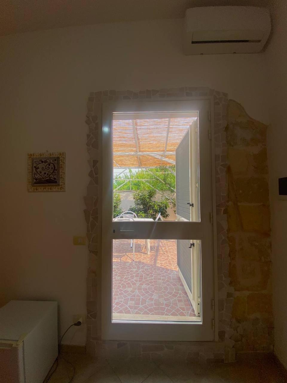 B&B Vistadamare Torre Specchia Ruggeri Esterno foto