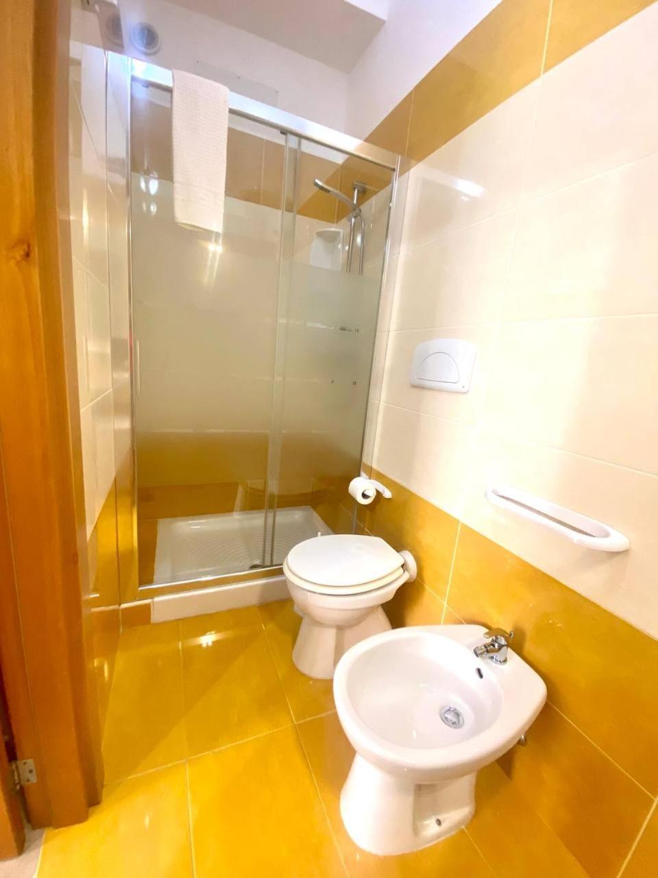 B&B Vistadamare Torre Specchia Ruggeri Esterno foto
