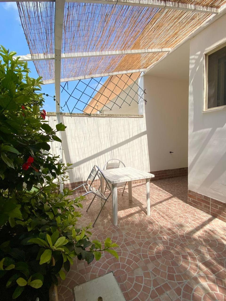 B&B Vistadamare Torre Specchia Ruggeri Esterno foto