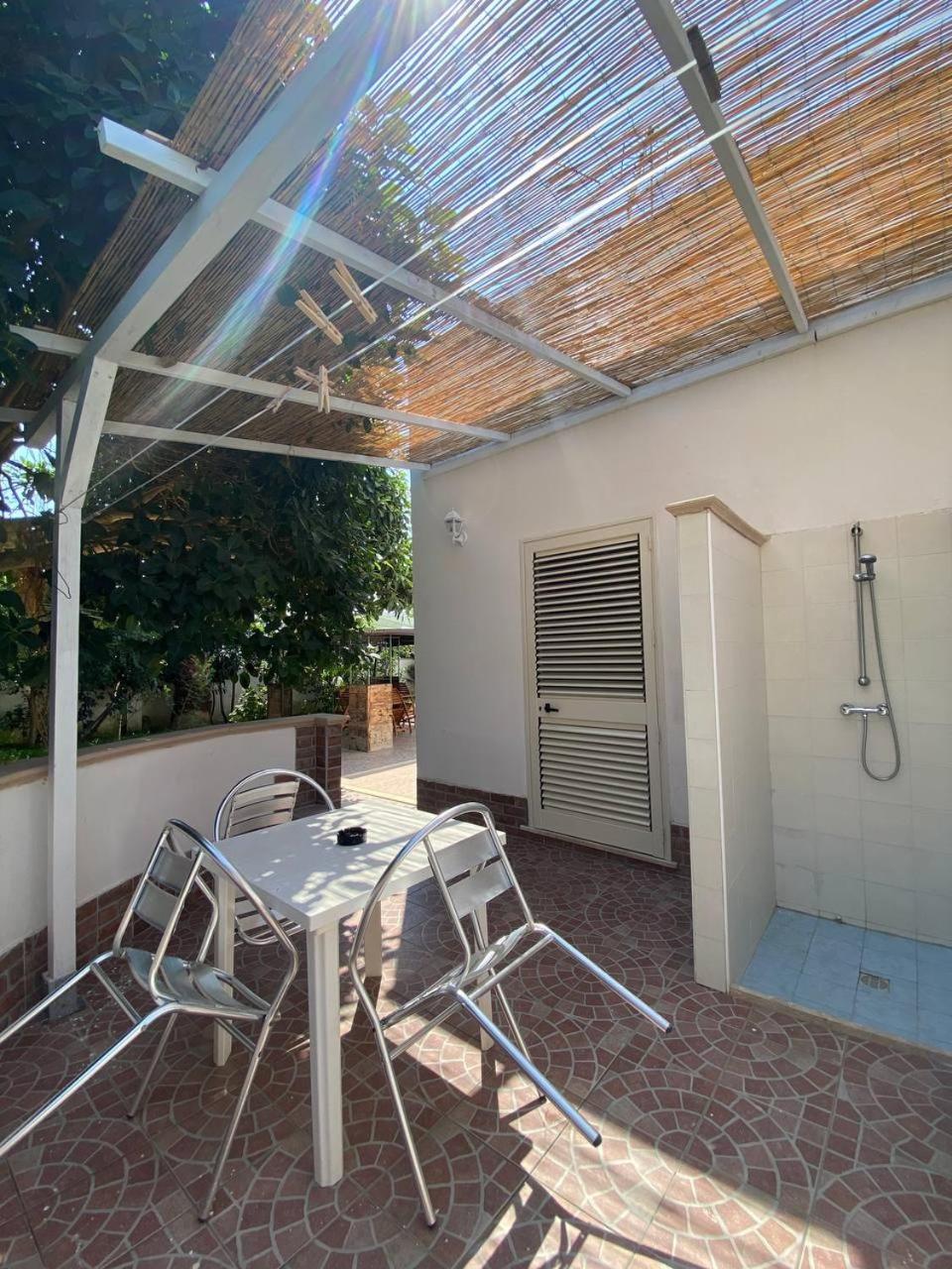 B&B Vistadamare Torre Specchia Ruggeri Esterno foto